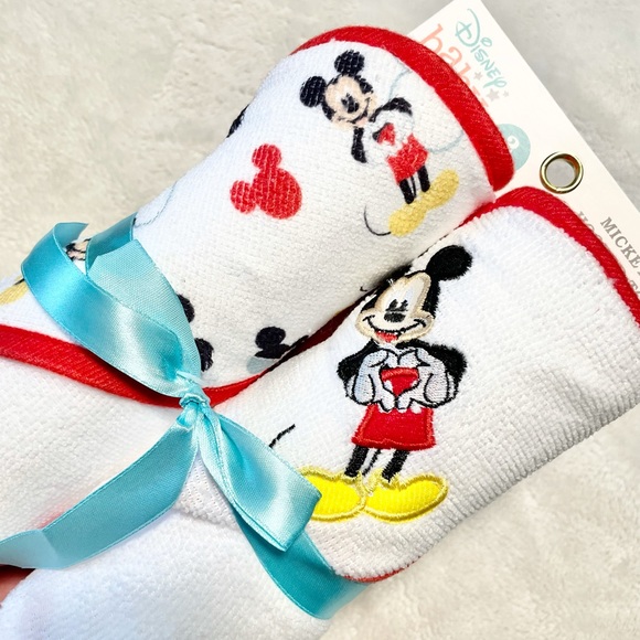 🆕2pk MICKEY MOUSE Baby Hooded Bath Towels - Picture 2 of 4